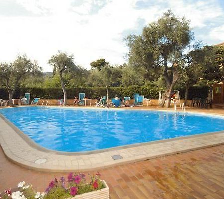 Casa Vacanze Orchidea Apartamento Diano Marina Exterior foto